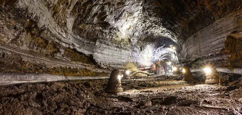 SOLUTIONS Underground Mining Subermsible Pump Western Australia 992x474 1