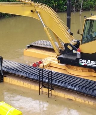 Máy xúc đào lội nước - Dragflow
