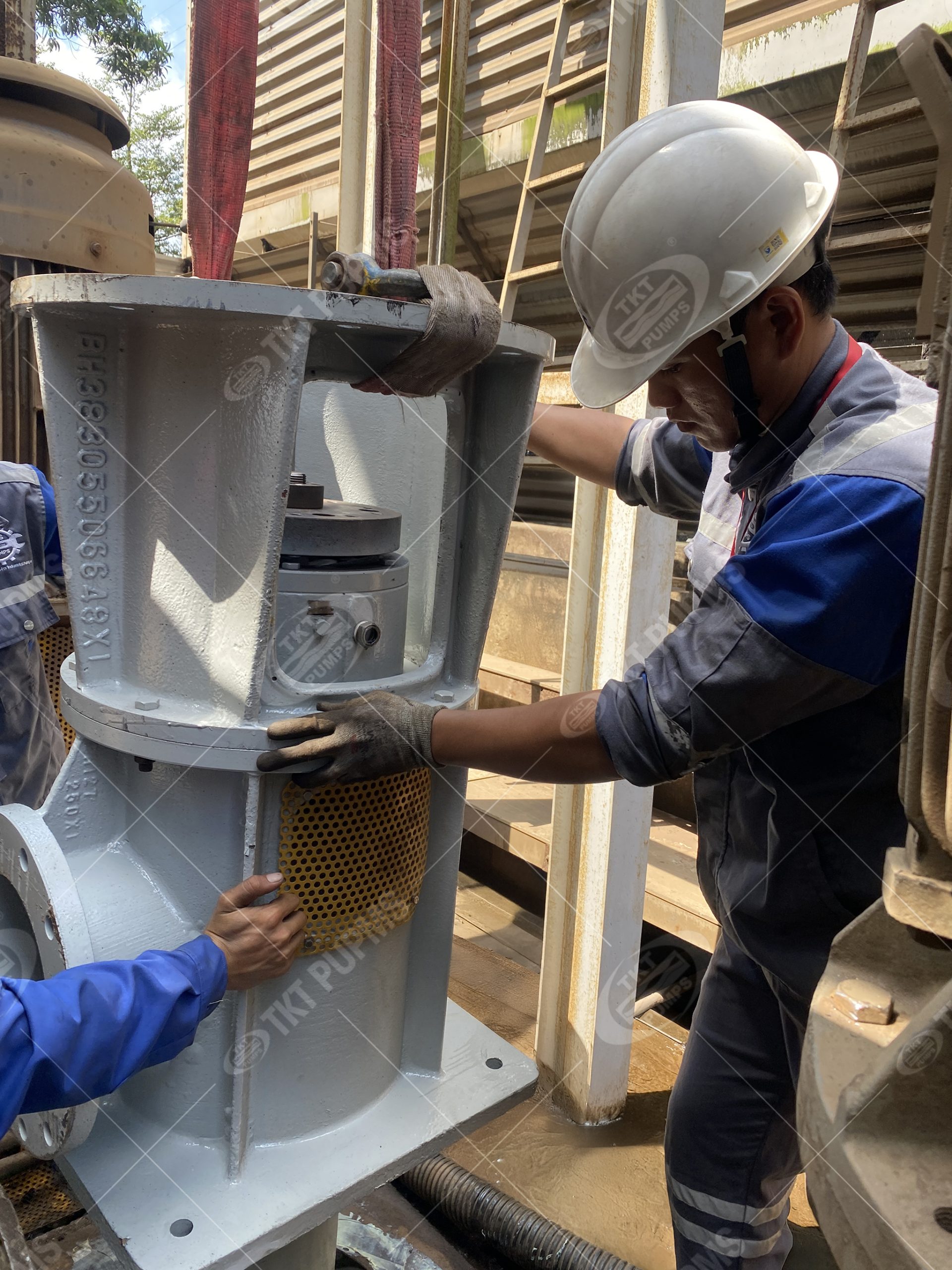 Quy trình Phục hồi Bơm Trục Đứng 500m3/h: Xử lý Trục biến dạng & Housing Hư hỏng 06 scaled